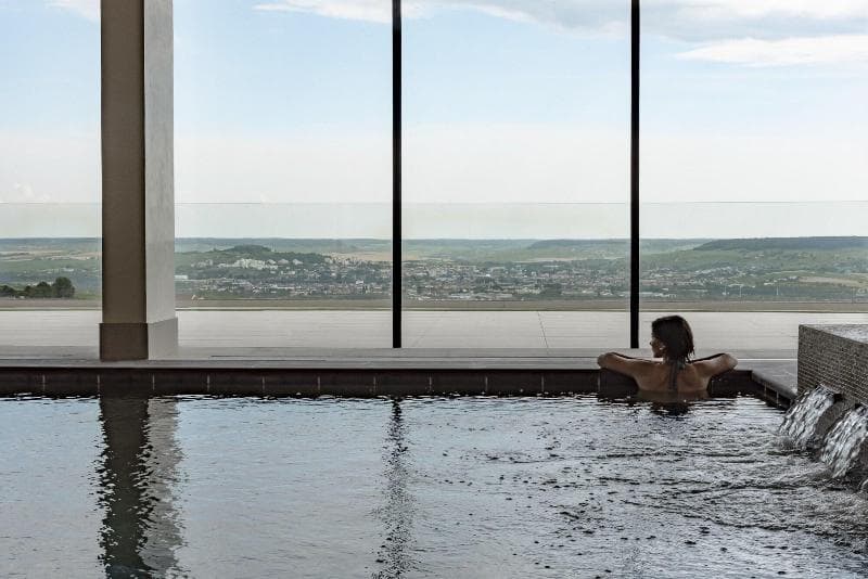 Royal Champagne Hotel & Spa 3