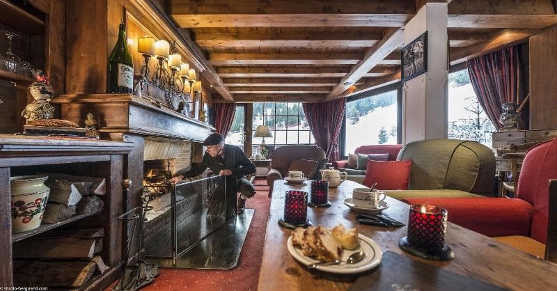 Hotel De La Loze photo 1