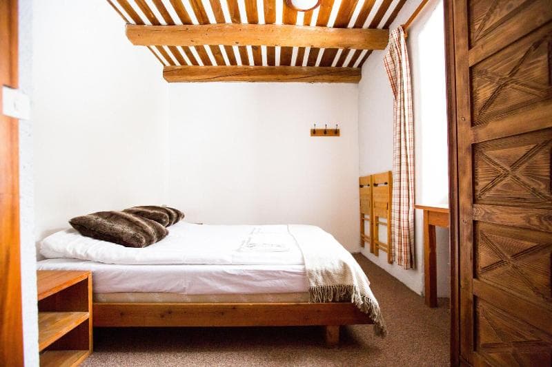 Langley Hotel Ski Lodge La Vieille Ferme 4