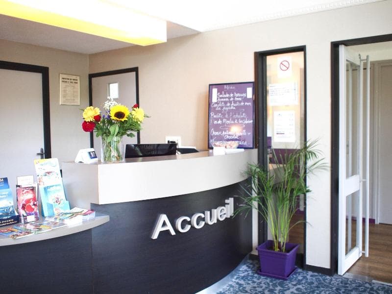 Hotel Inn Rochefort 3