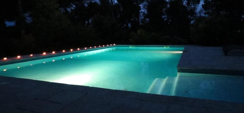 La Bastide De L'aube Chambre D Hôtes main