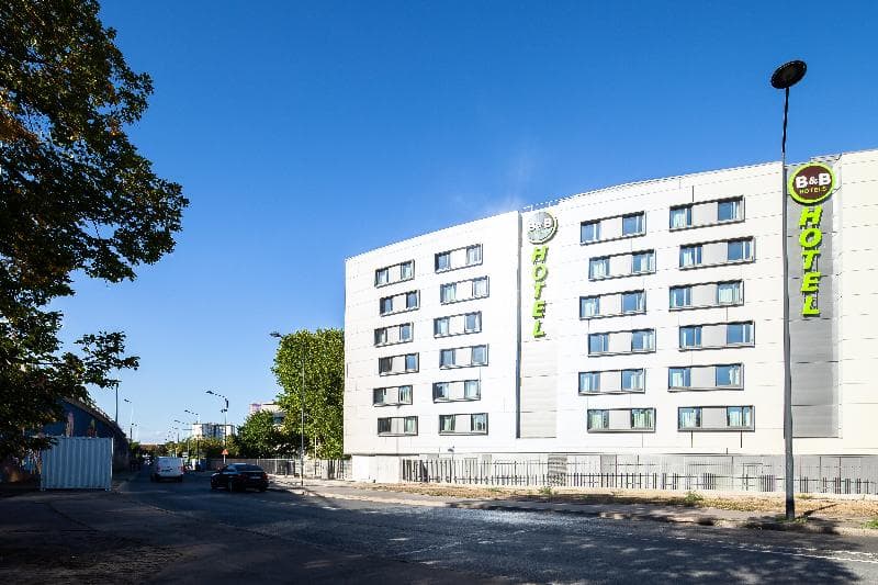 B&B Hotel Saint-Denis Porte De Paris photo 1