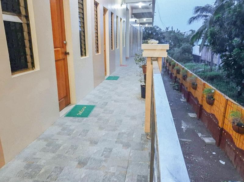 Reddoorz Near Sgm Condotel Villa Beach Iloilo 5