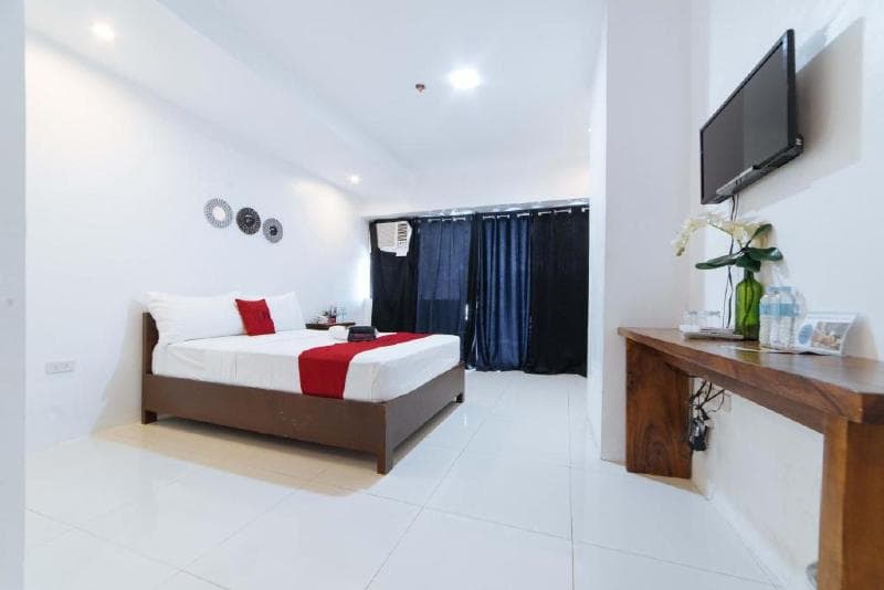 Reddoorz Plus @ San Roque Roxas City main