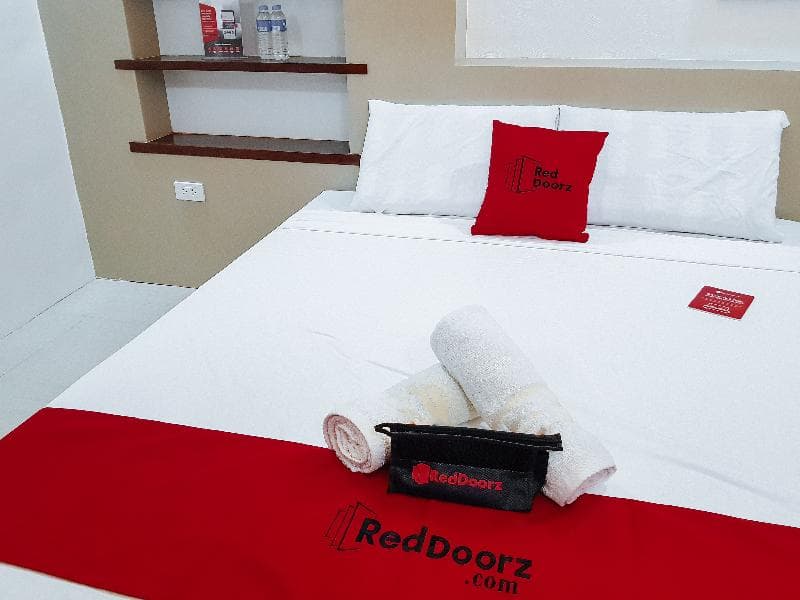 Reddoorz @ Caimito Drive Dampas photo 1