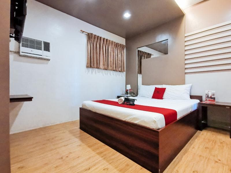 Reddoorz Plus Near Robinsons Place Gensan 4