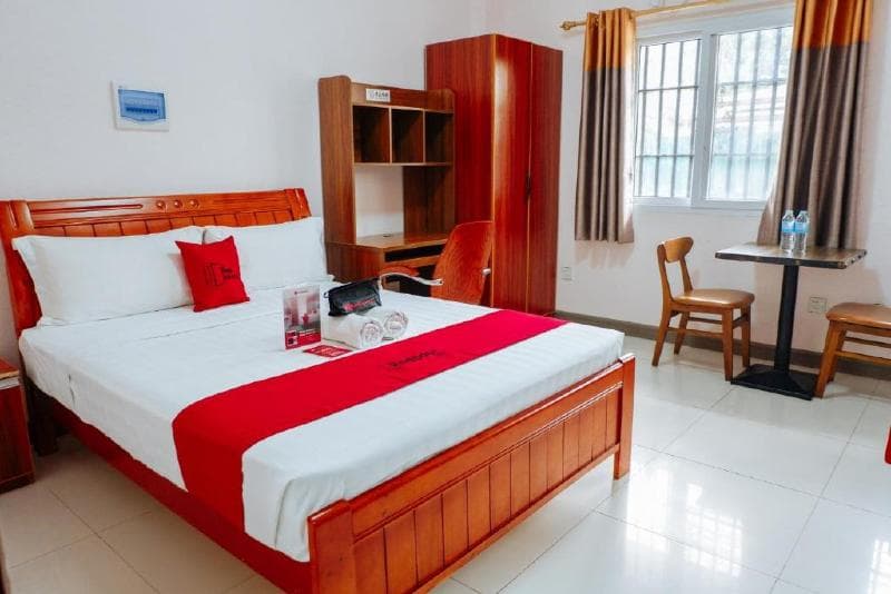 Reddoorz Plus Near Camella La Brisa Lapulapu 4