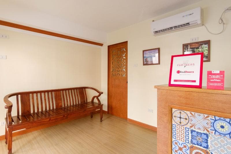 Reddoorz Plus Near Johnson And Johnson Paranaque 2