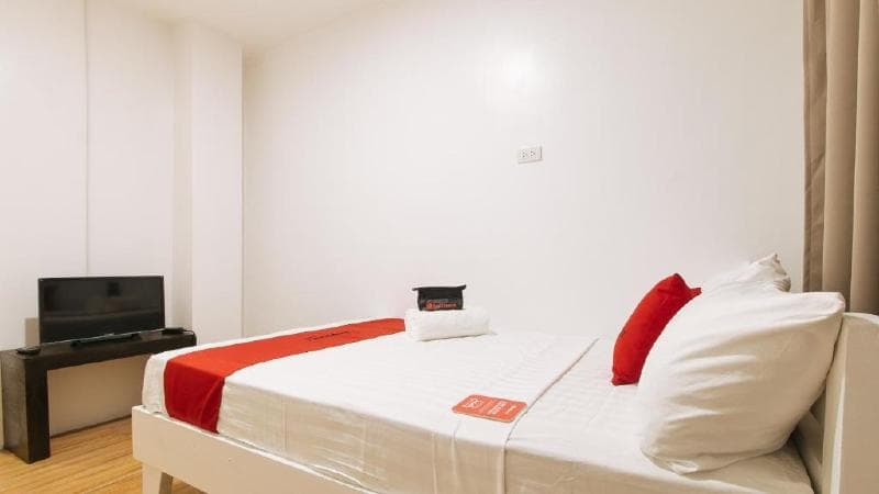 Reddoorz @ Golite Old Albay 5