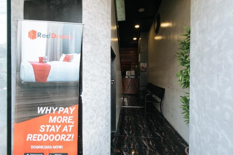Reddoorz Near Quiapo Church Manila 5