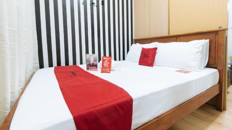 Reddoorz Premium @ Smdc Fairview 2 5