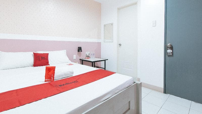 Reddoorz Near Sm Calamba - Vaccinated Staff (Adults Only) photo 1