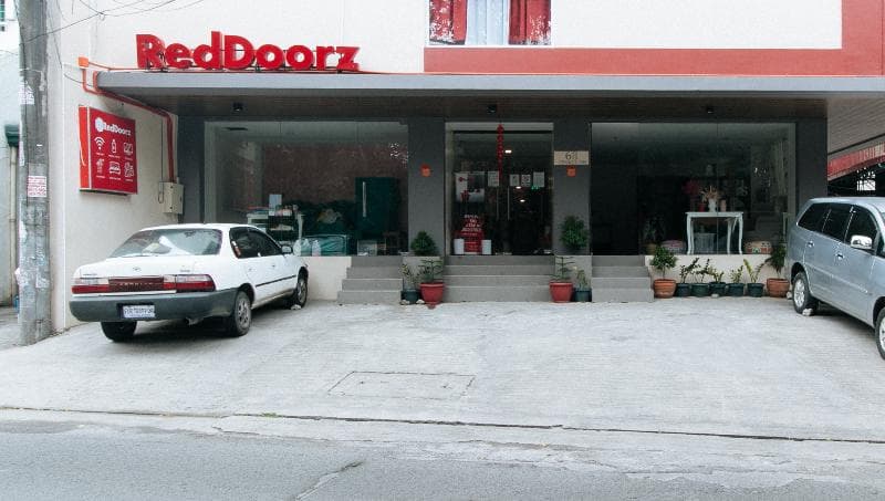 Reddoorz Near Fernwoods Garden Quezon City 3