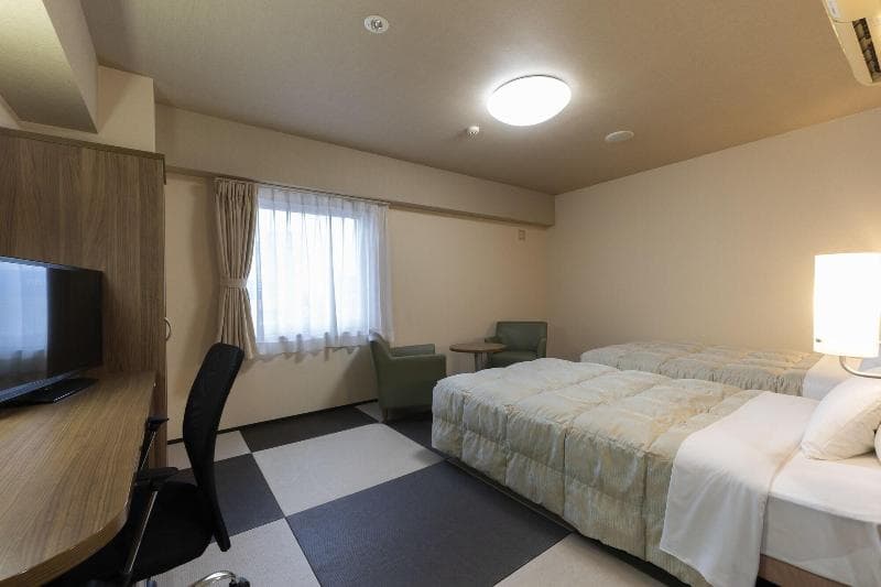 Hotel Econo Tsu Ekimae 5
