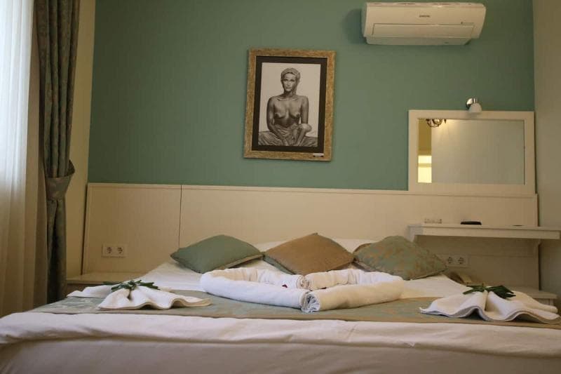 Artemis Hotel 4