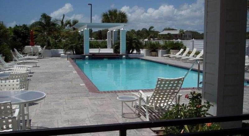 Lighthouse Inn At Aransas Bay 5