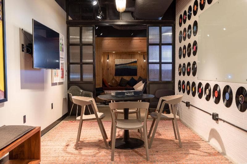 Moxy Nashville Downtown photo 1