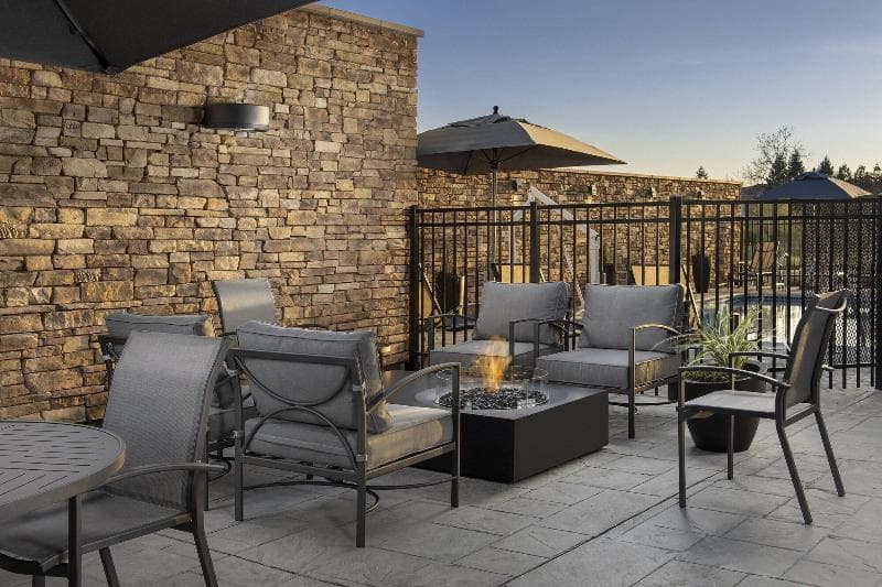 Fairfield Inn & Suites By Marriott Santa Rosa Rohnert Park 2