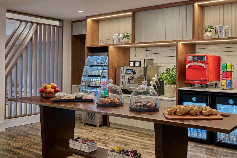 Holiday Inn Chicago-Willowbrook-Hinsdale 4