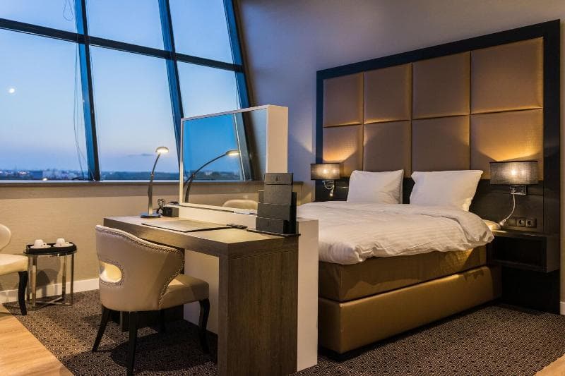 Riva Hotel The Hague 5