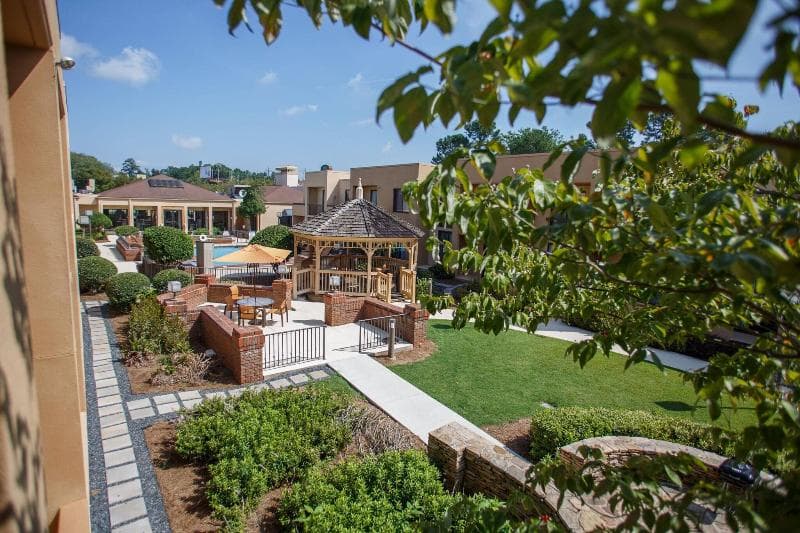 Courtyard Atlanta Northlake 4
