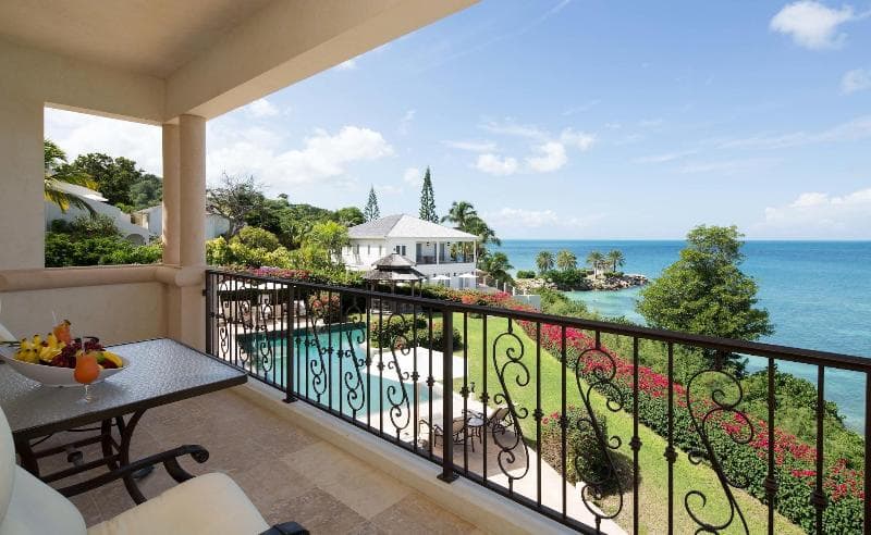 The Cove Suites 4
