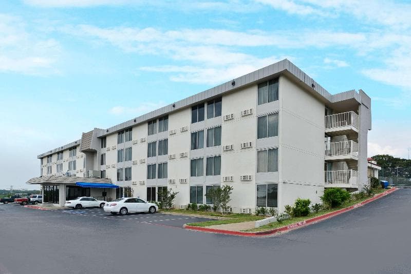 Motel 6 Fort Worth - Downtown East 4