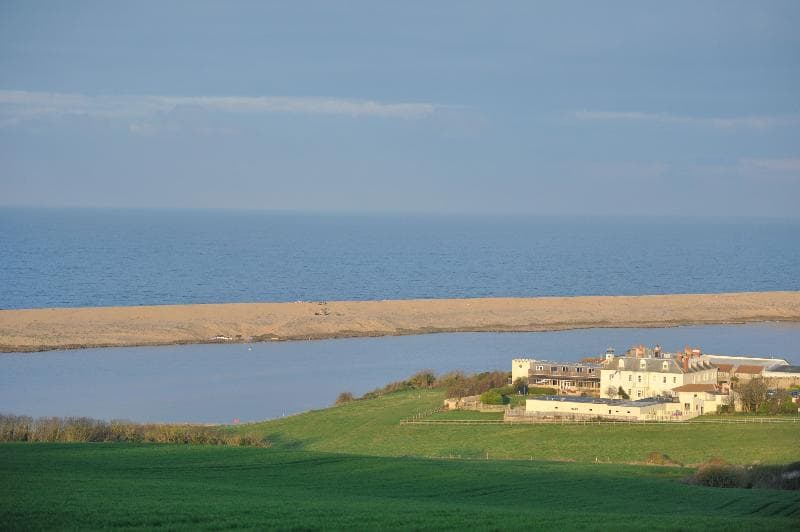 Moonfleet Manor 4