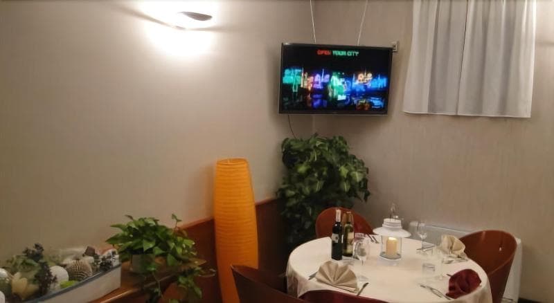 Hotel Moderno 5