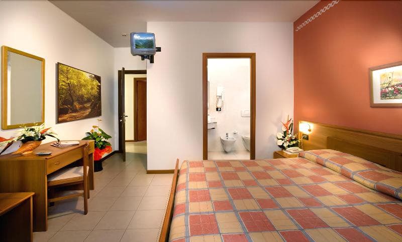 Albergo Il Castellino 4