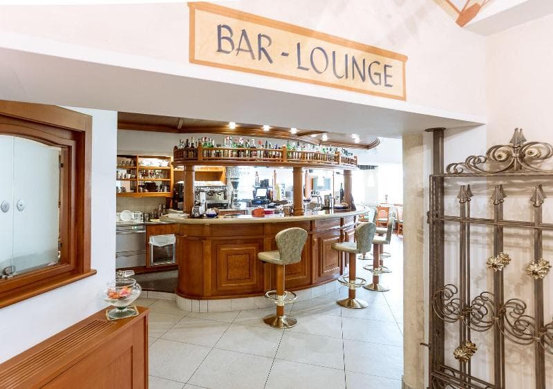 Sartori's Hotel 2