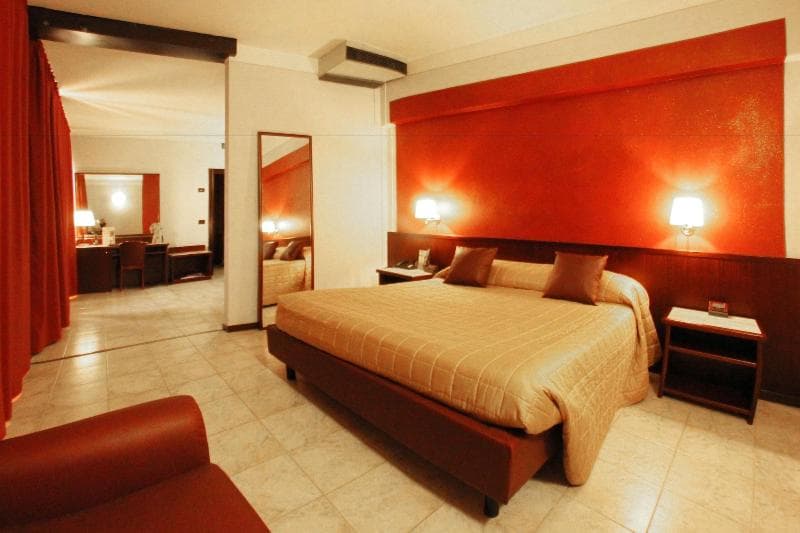Hotel Forum 3