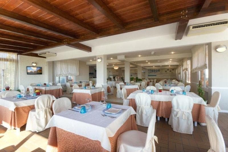 Hotel Le Cave photo 1