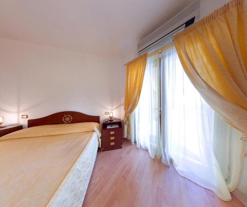 Hotel Le Cave 3