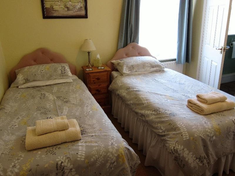 Black Swan Guest House 5