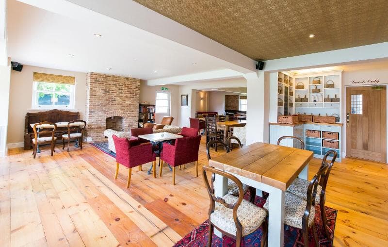 The Boathouse main