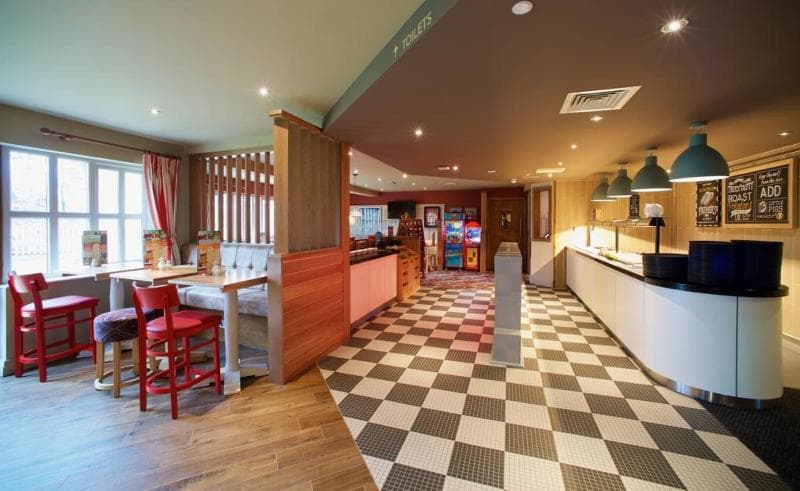 Chain Runner, Livingston By Marston's Inns 3