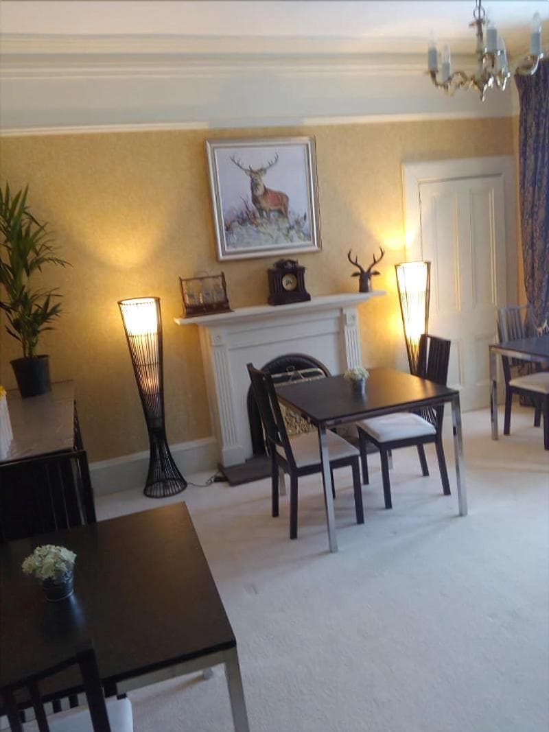 Avondale House photo 1