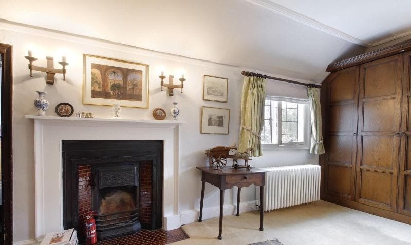 Harlington Manor (Adults Only) 3