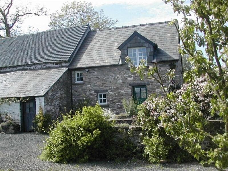Alltybrain Farm Cottages 3
