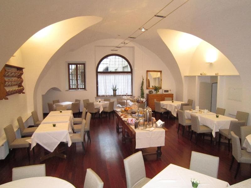 Hotel Accademia 3