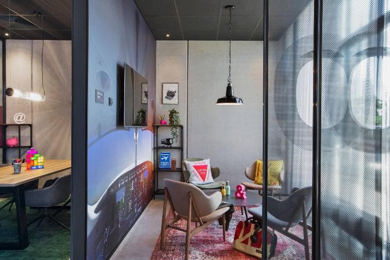 Moxy Frankfurt Airport Kelsterbach 1