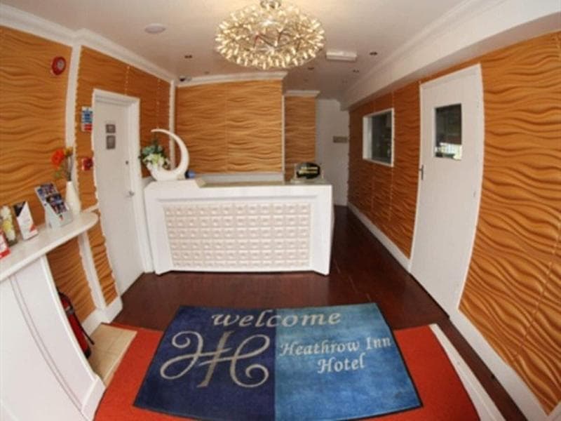 Heathrow Inn 5
