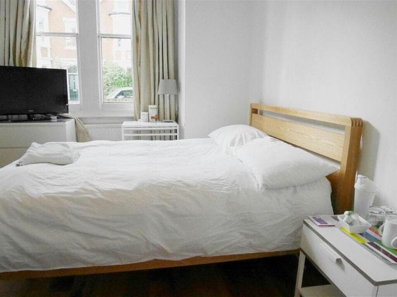 Kew Rooms 4