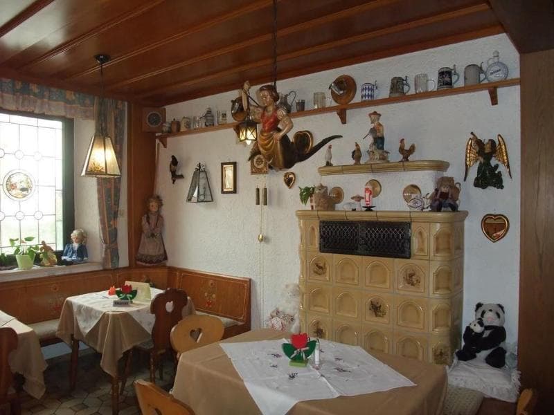 Gasthof-Pension Alte Post 5