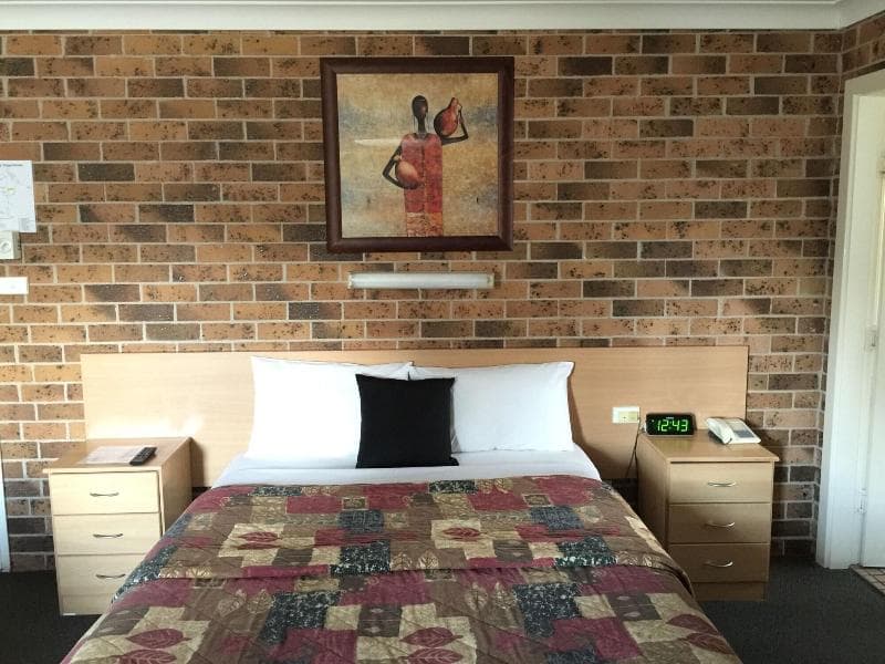Golden Grain Motor Inn photo 1