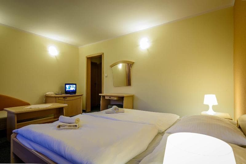 Hotel Boboty 5
