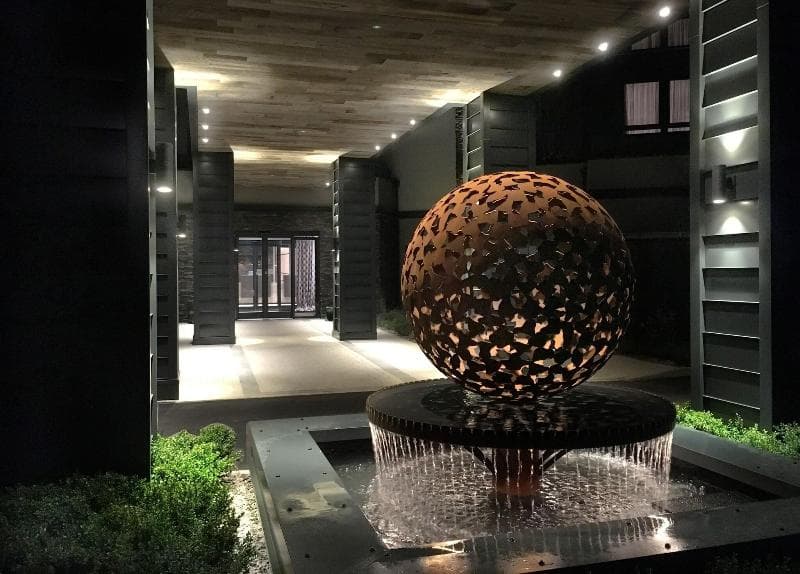 Boulevard Hotel 2