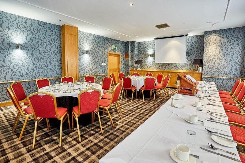 Abbotsford Hotel 3