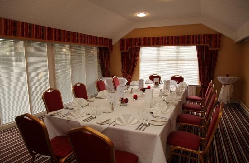 Abbotsford Hotel main